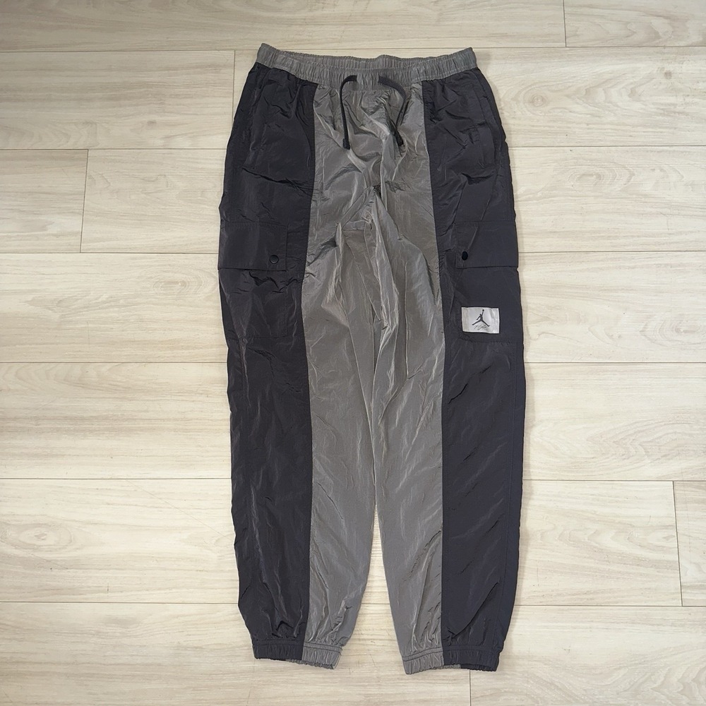 Nike Air Jordan Heritage Womens Large Satin Track Pants Joggers Shinny Dazzle